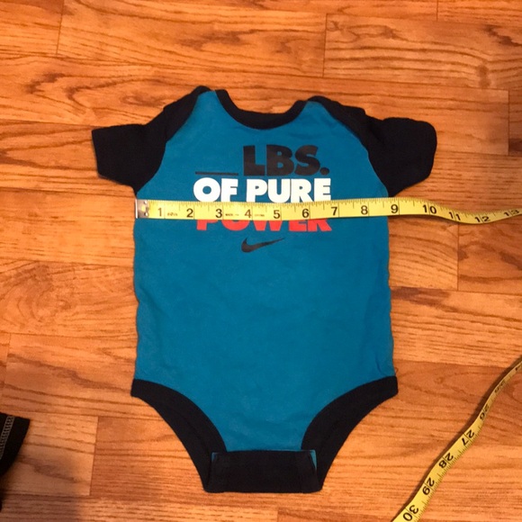 Nike & Saints onesies sizes 0-3 Months - Picture 7 of 10